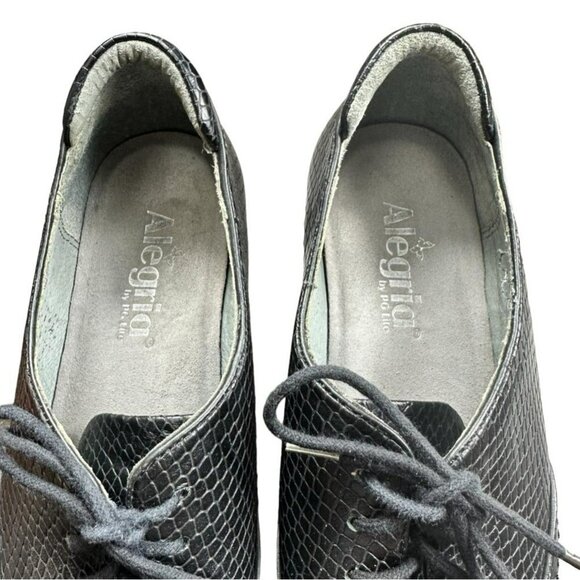 Alegria Etta Black Burnosh Snakeskin Wedge Lace Oxfords Shoes Size 9.5 / 40 - Picture 3 of 12